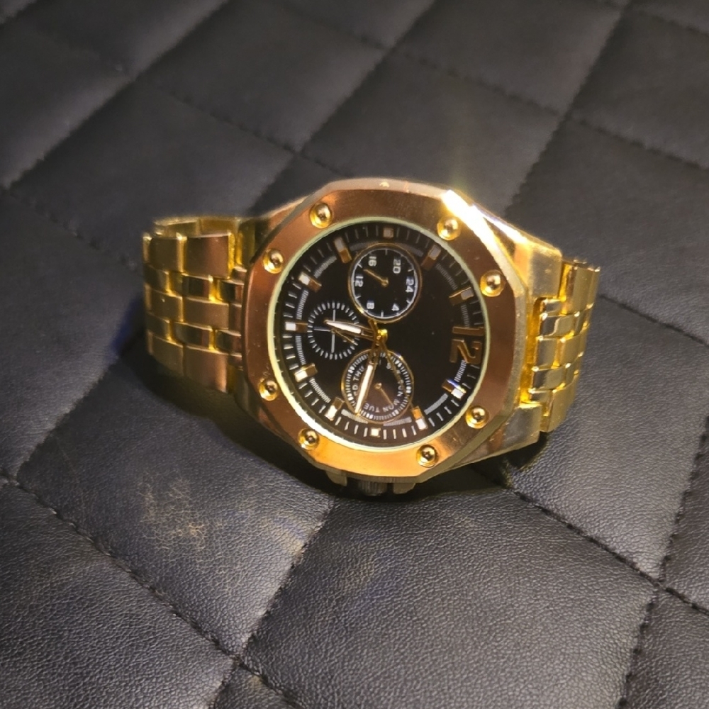Gold and Black Watch